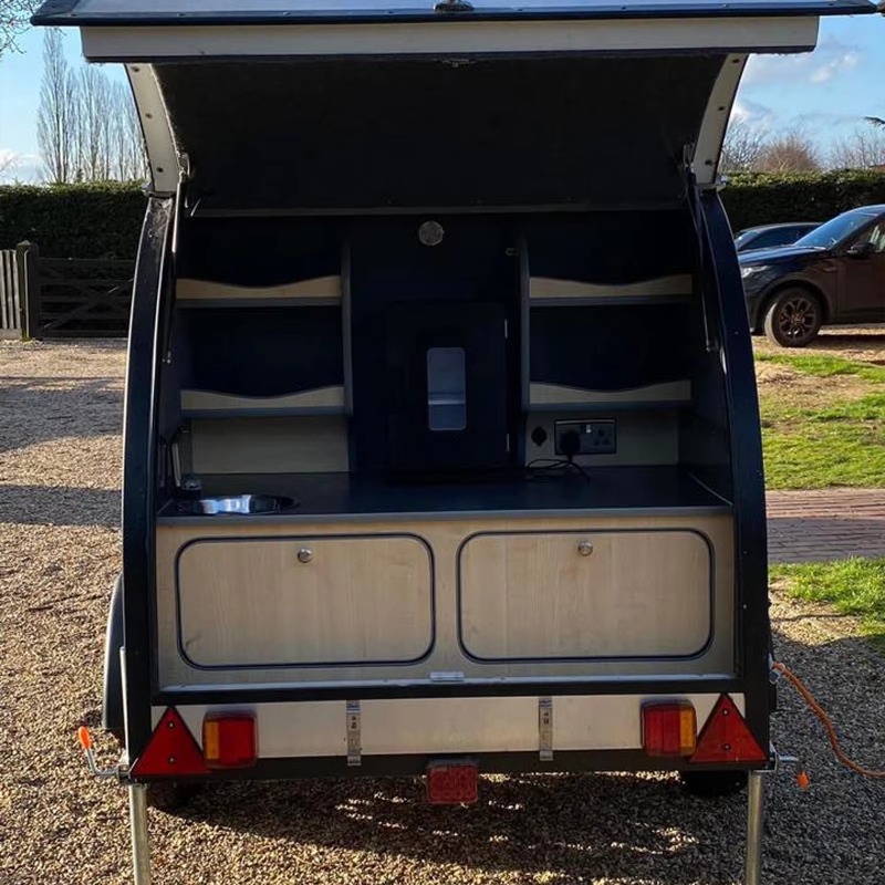 Custom RV Camper Van Travel Tr - огляд і ціна Outdoor Adventure Vehicles