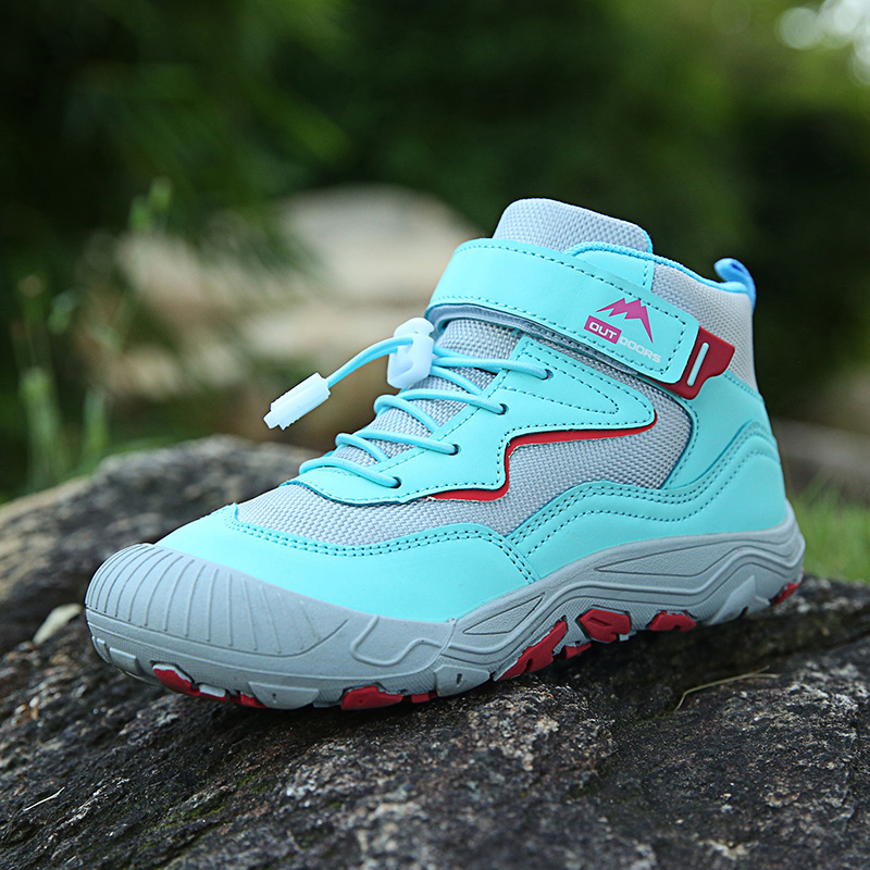 Outdoor anti slip Hiking Shoes - огляд і ціна Outdoor Adventure Girl