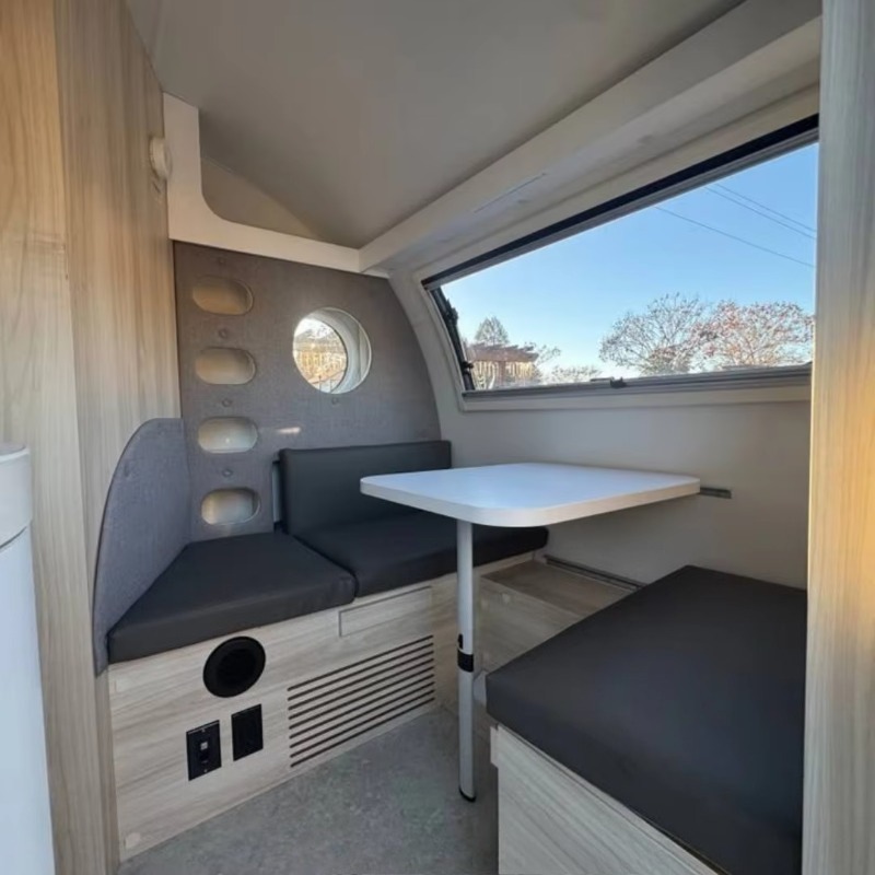 Custom Camper Van Travel Trail - огляд і ціна Outdoor Adventure Vehicles