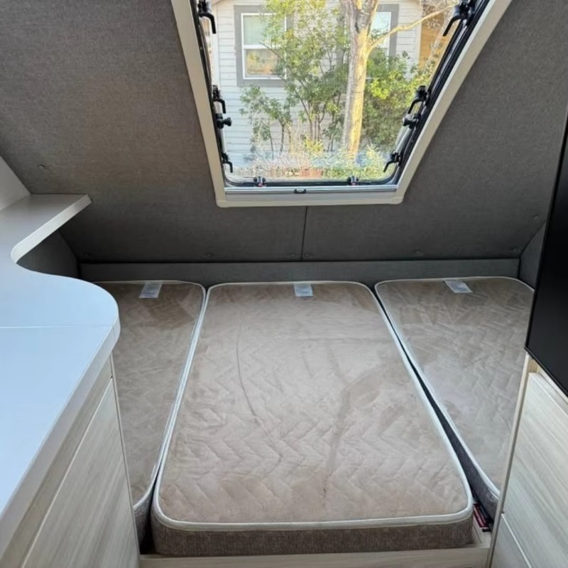 Custom Camper Van Travel Trail - огляд і ціна Outdoor Adventure Vehicles