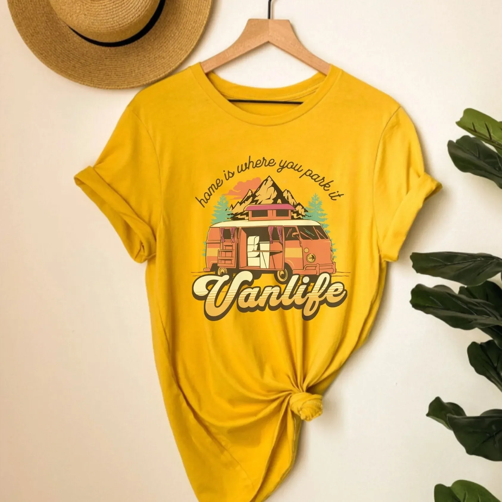 Vanlife T Shirt Van Camping Ad - огляд і ціна Outdoor Adventure Girl